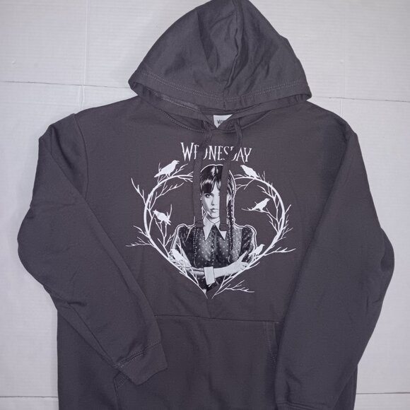 WEDNESDAY ADAMS FAMILY GRAPHIC WOMEN'S PULLOVER SWEATSHIRT HOODIE - Picture 7 of 12